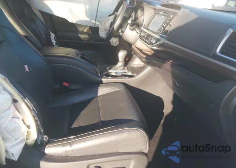 2014 Toyota Highlander Limited Platinum V6 из США, поврежденный, VIN 5TDYKRFH6ES024581